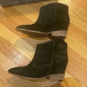 Belle by Sigerson Morrison Kyeran wedge boots booties